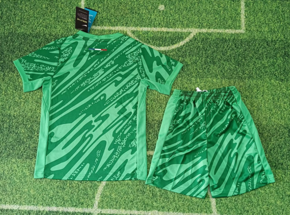 24/25 Paris Saint-Germain Green Goalkeeper Football Shirt Kids Size Suit