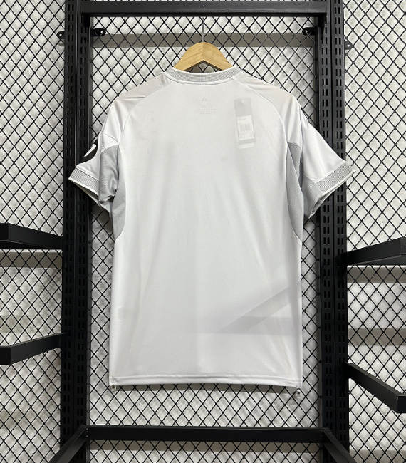 25/26 Real Madrid Home Football Shirt