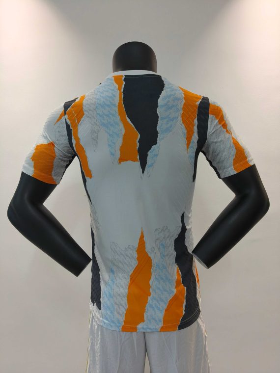 24/25 Real Madrid Training Football Shirt