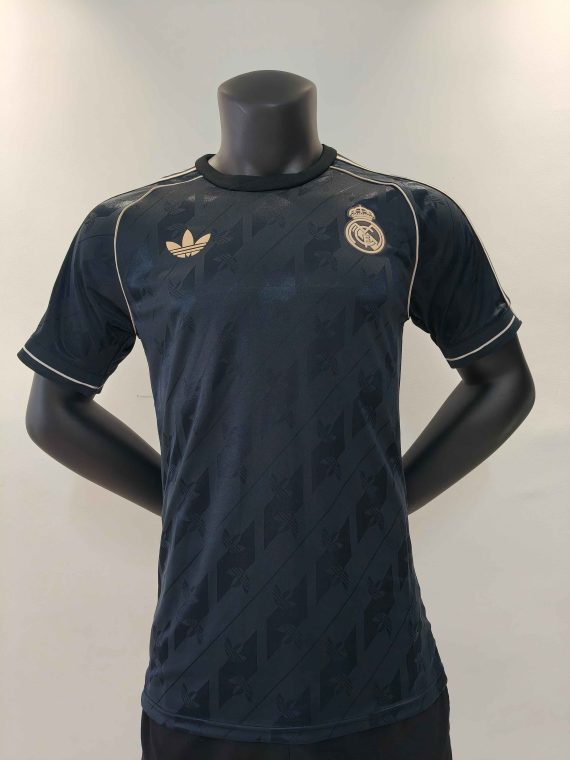 24/25 Player Version Real Madrid Leisure Football Shirt
