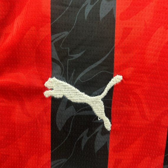 25/26 AC Milan Home Football Shirt Kids Size Suit