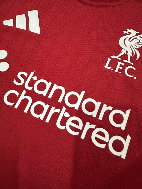 25/26 Player Version Liverpool Home Football Shirt