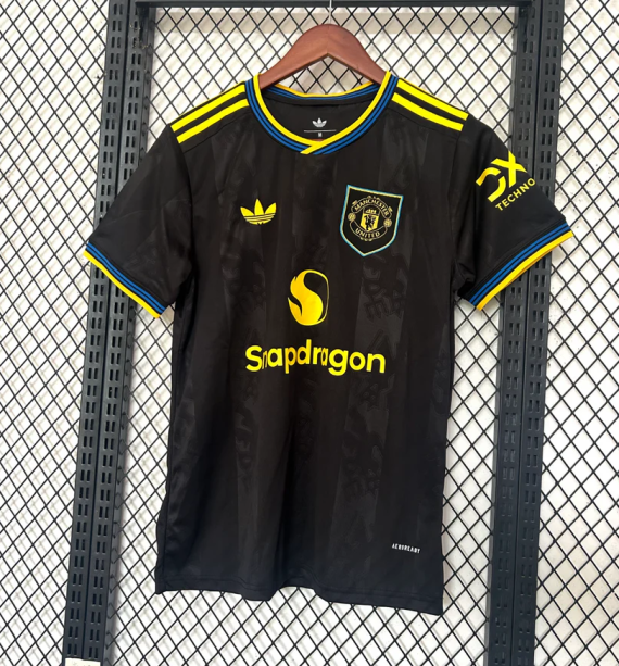 25/26 Manchester United Third Football Shirt
