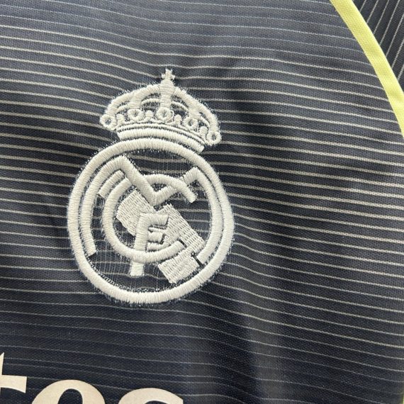 25/26 Real Madrid Away Football Shirt Kids Size Suit
