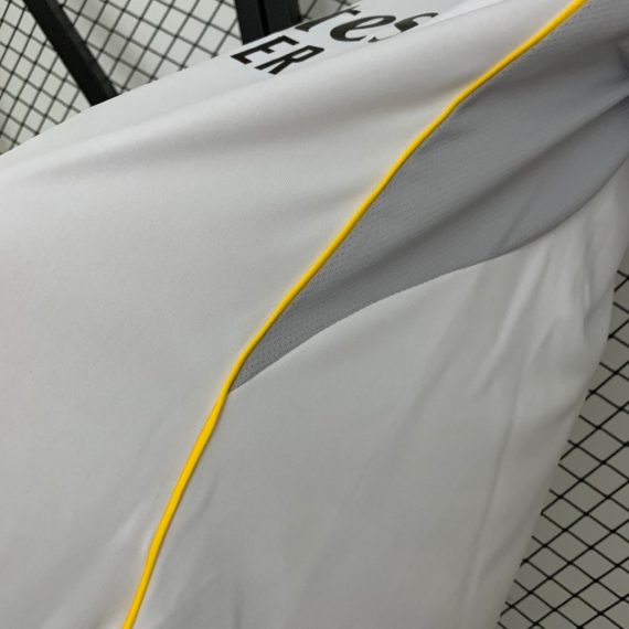 25/26 Women Real Madrid Home Football Shirt