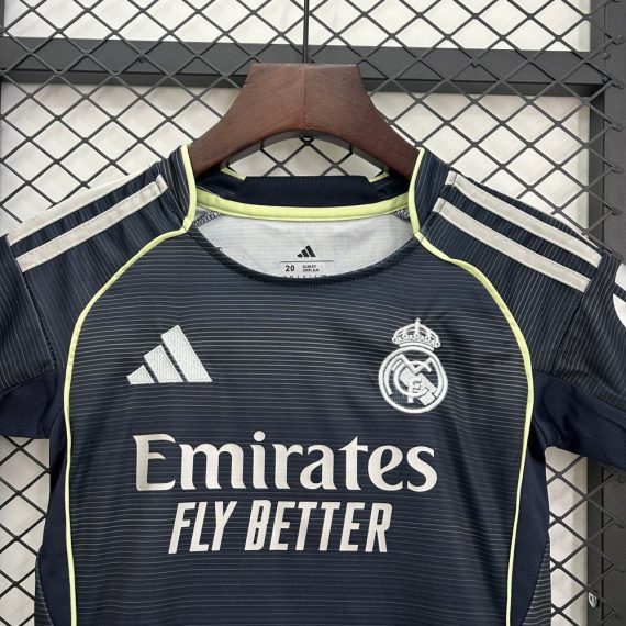 25/26 Real Madrid Away Football Shirt Kids Size Suit