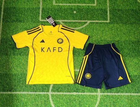 25/26 Al-Nassr Home Football Shirt Kids Size Suit