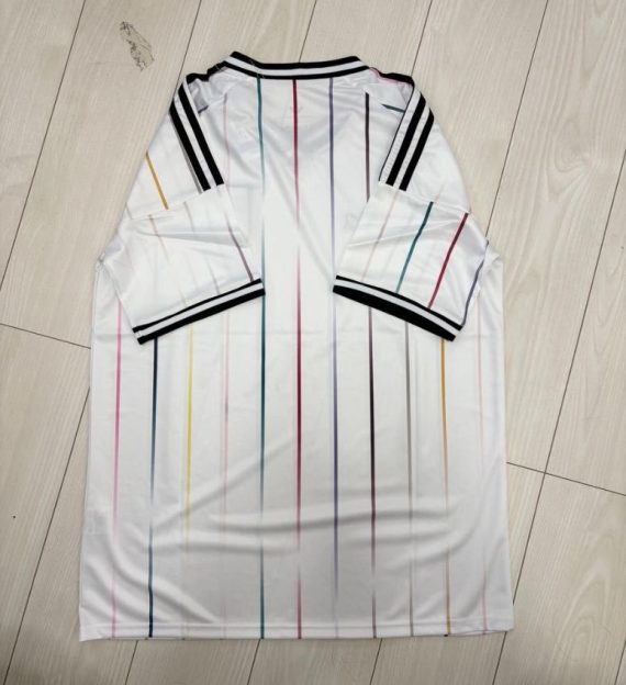 26/27 Japan Away Football Shirt