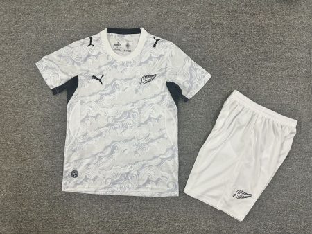 26/27 New Zealand Home Football Shirt Kids Size Suit