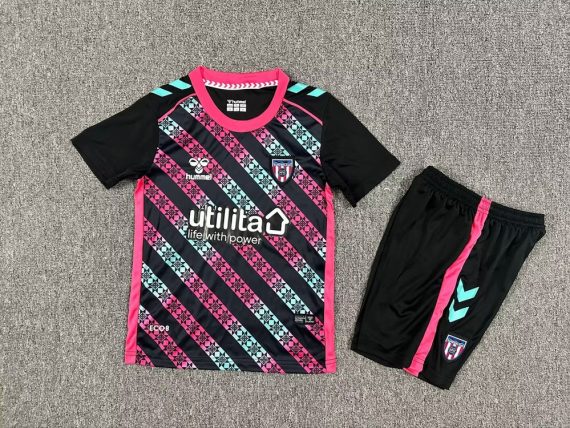25/26 Sunderland Goalkeeper Football Shirt Kids Size Suit
