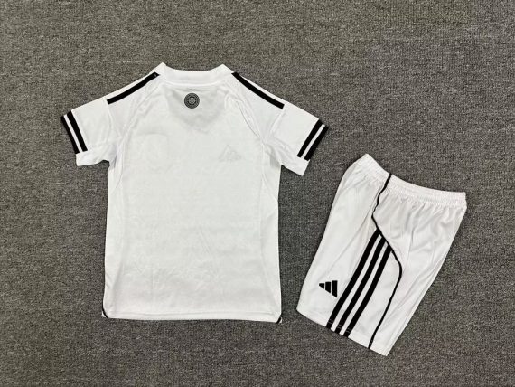 25/26 Fulham Home Football Shirt Kids Size Suit