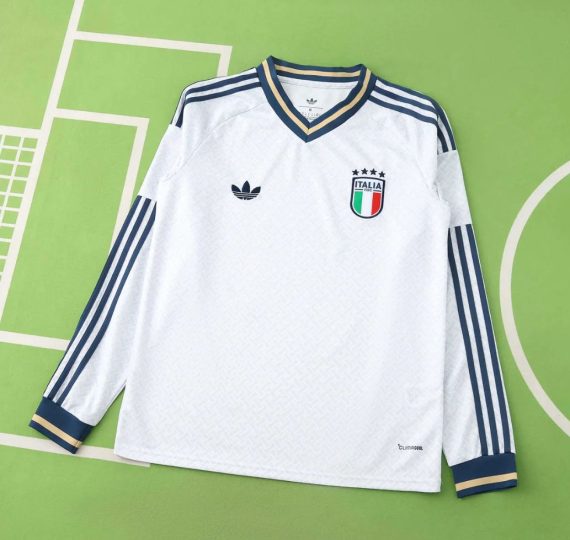 26/27 Long Sleeve Italy Away Football Shirt