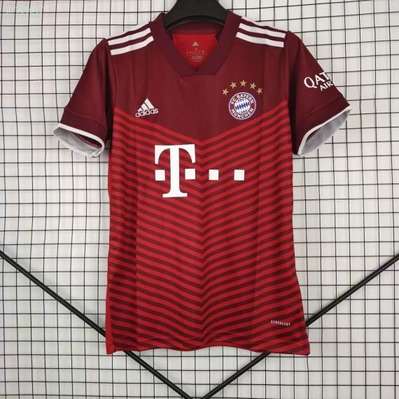 21/22 Retro Bayern Munich Home Football Jersey