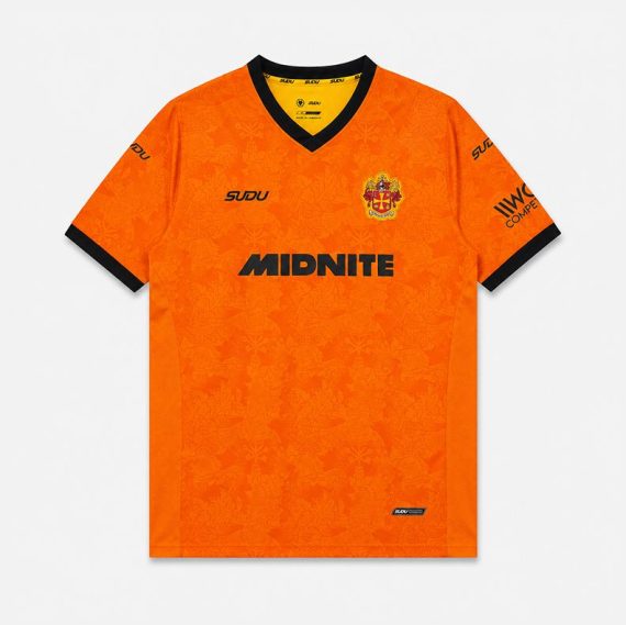 26/27 Wolverhampton Wanderers Home Football Shirt