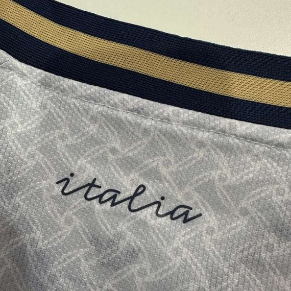 26/27 Italy Away Football Shirt